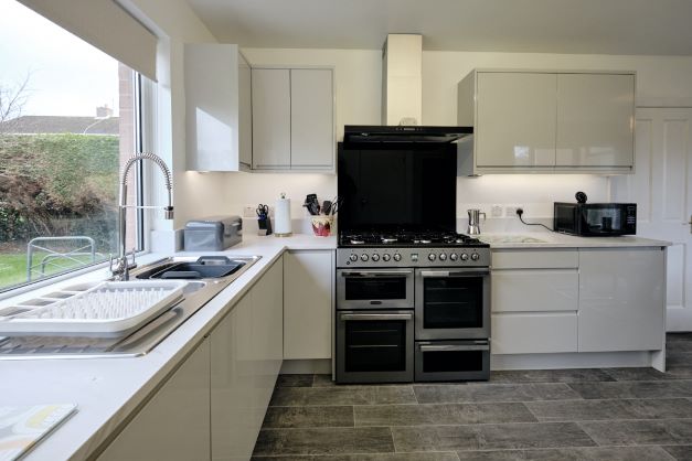 Strada Kitchen